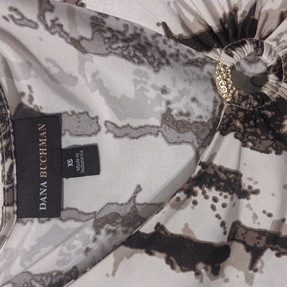 Dana Buchman sleeveless top - Picture 2 of 5